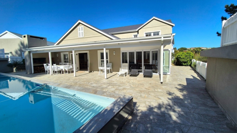 4 Bedroom Property for Sale in Goose Valley Western Cape